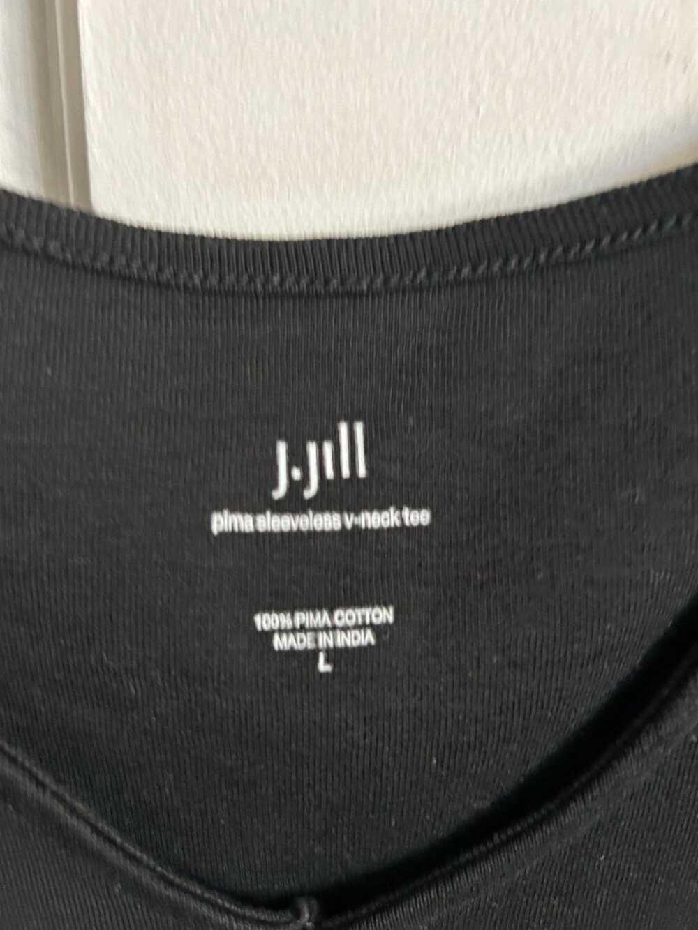 J Jill Black Pima Sleeveless V- Neck Tank Top Size Large - Picture 2 of 2